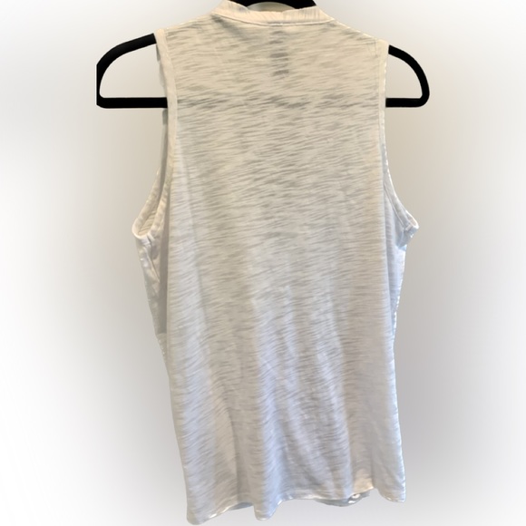 Bobi Los Angeles Faux wrap WHITE tunic tank top
Women’s M Medium (8-10) NEW - Picture 5 of 5